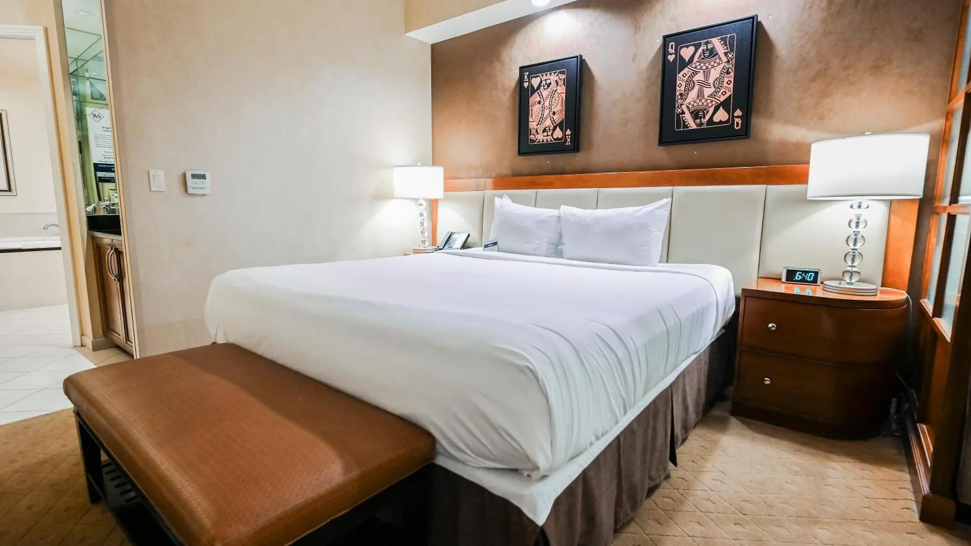 Signature Rental By Owner Direct Las Vegas Aparthotel