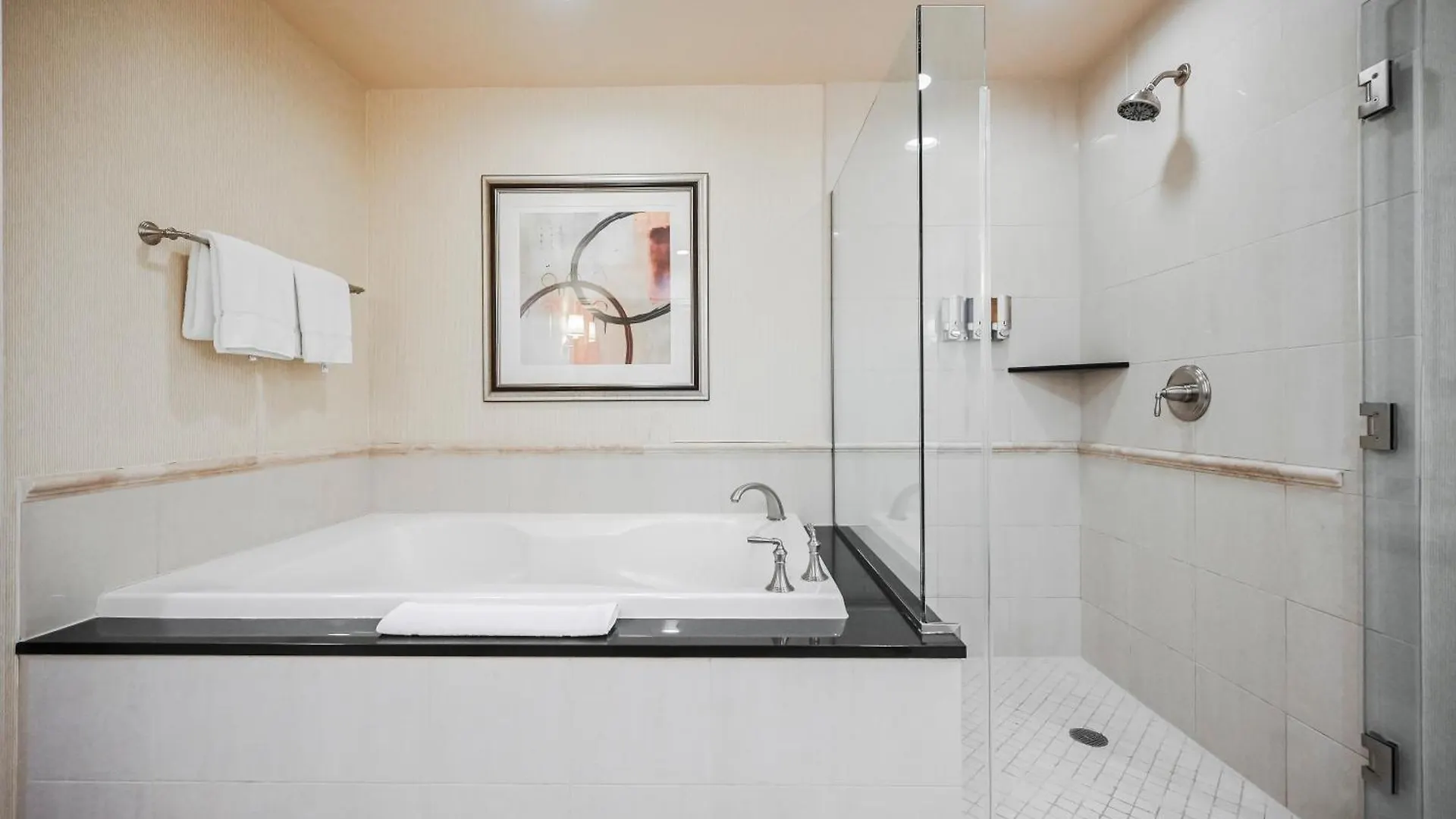 Signature Rental By Owner Direct Las Vegas Aparthotel