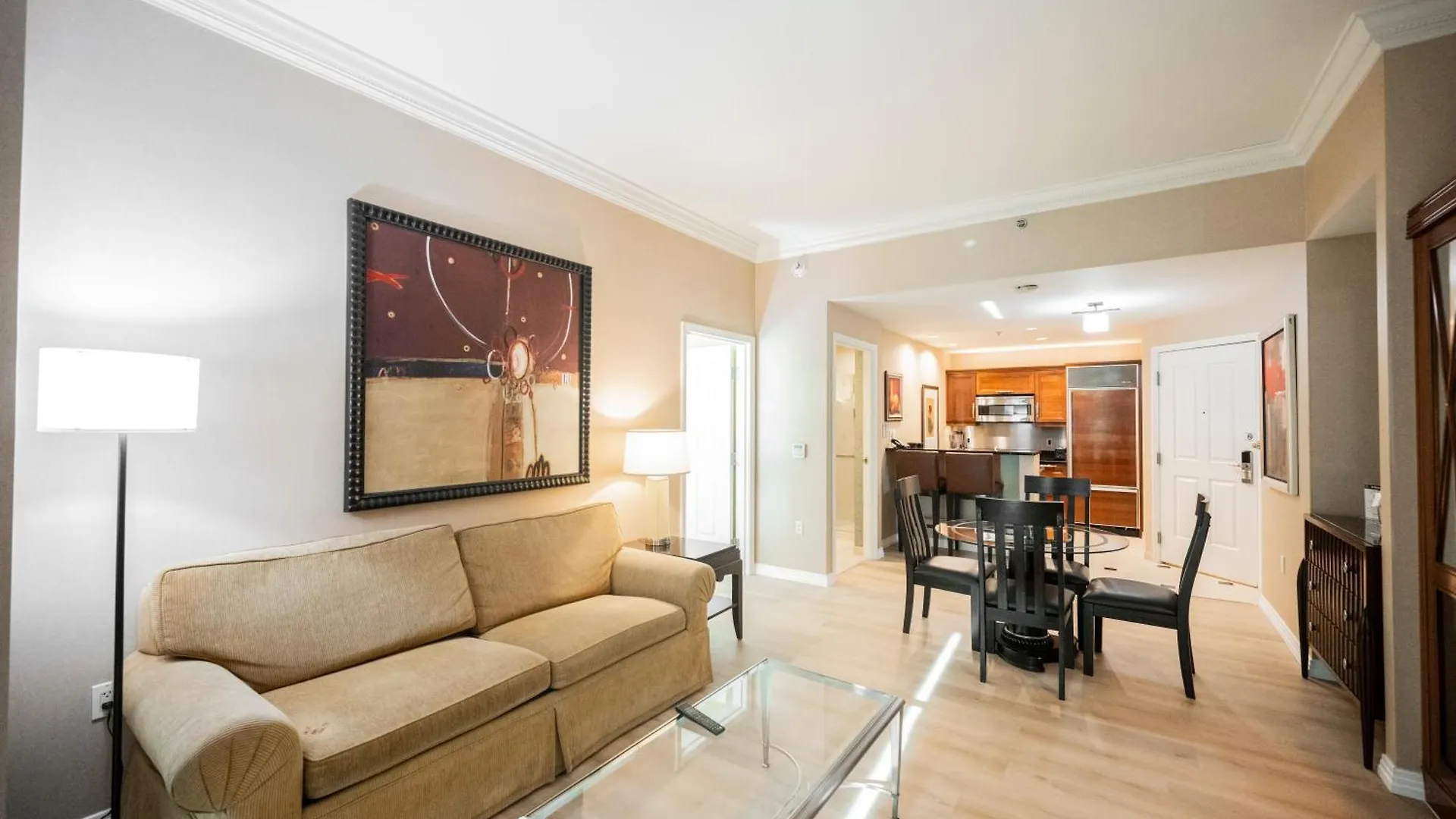 Signature Rental By Owner Direct Las Vegas Aparthotel